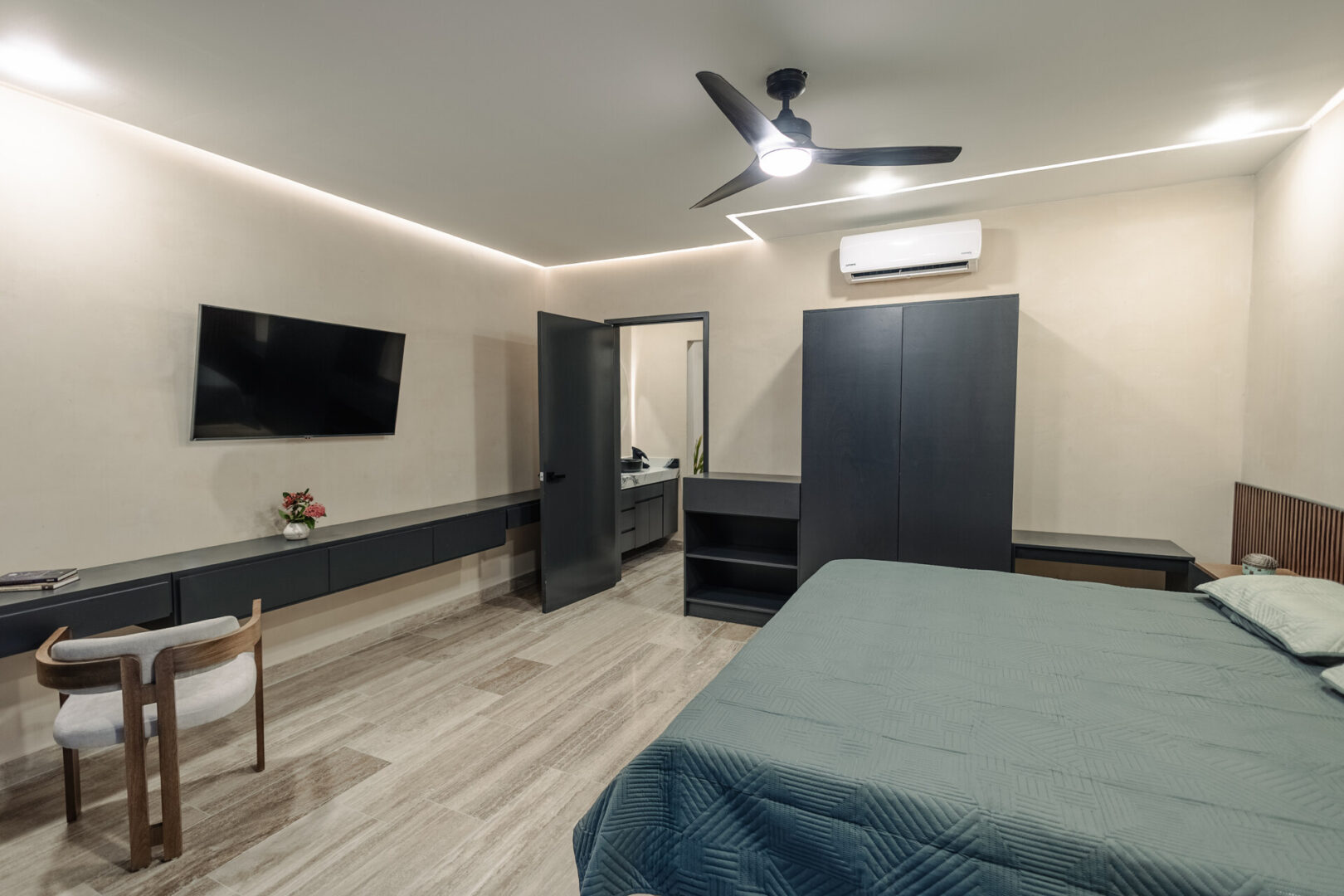 One Bedroom Residence (401)