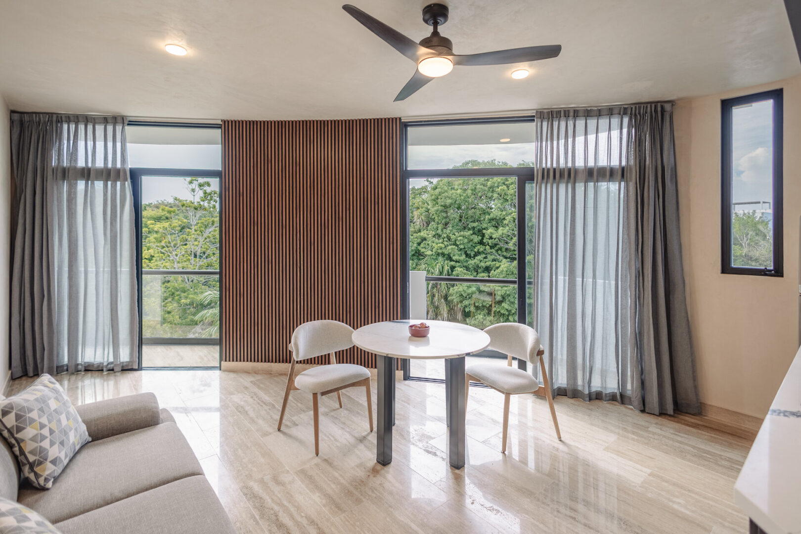 Balcony One Bedroom Residence (403)
